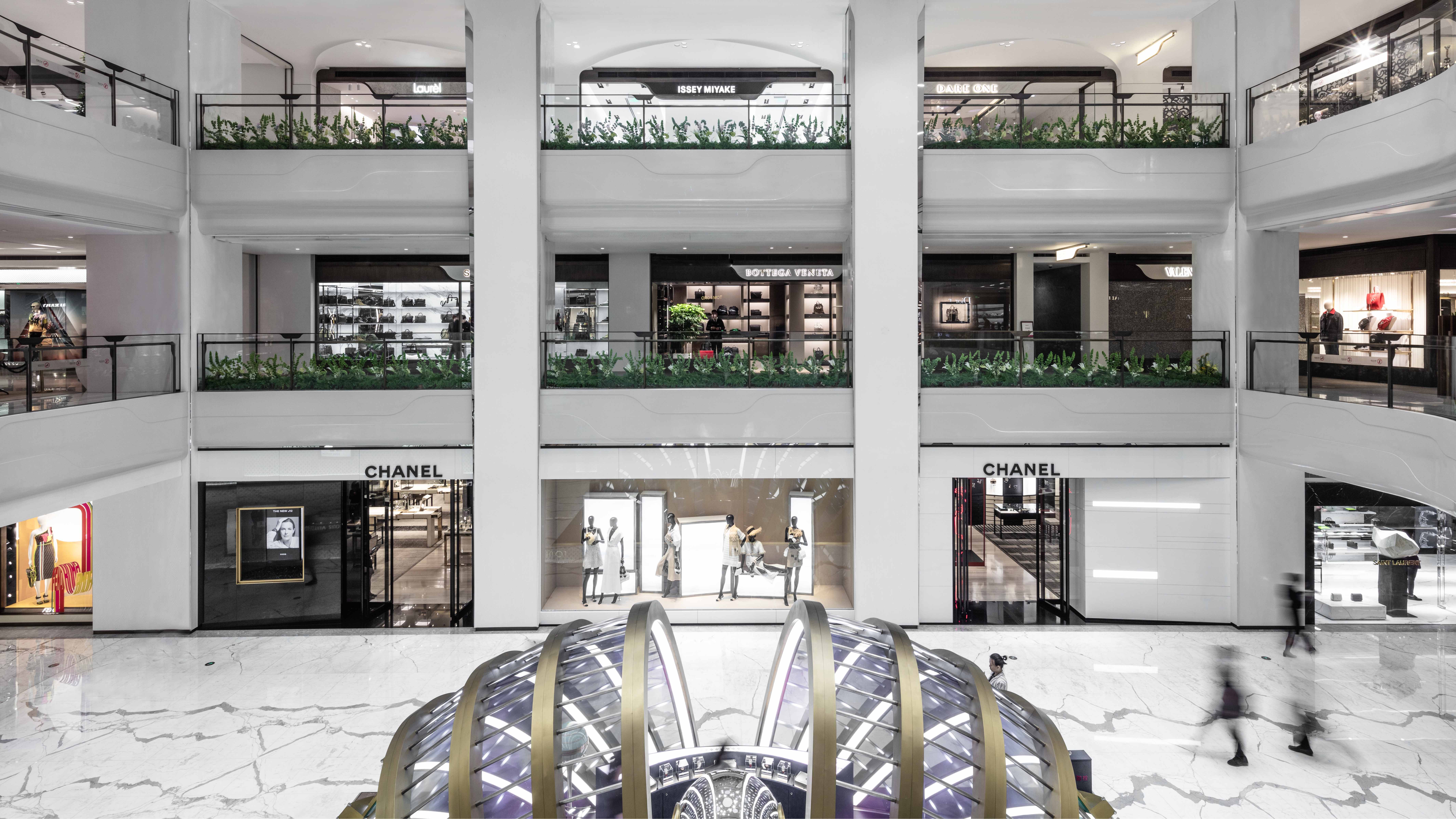 SKP Beijing design by Sybarite featuring the SKP Curve across the luxury department store interior